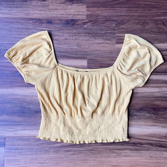 O’Neill Top Shirt Medium Juniors Yellow mustard Summer Cute Beach stretchy FUN - Picture 1 of 6